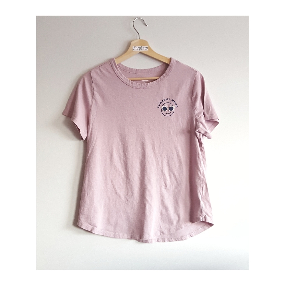 ▪︎Old Navy▪︎Current Mood Tee